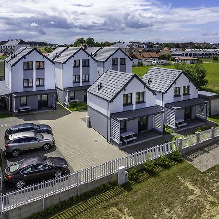 Frajda Domki: Spacious Apartments & Studios Rewal Exterior photo